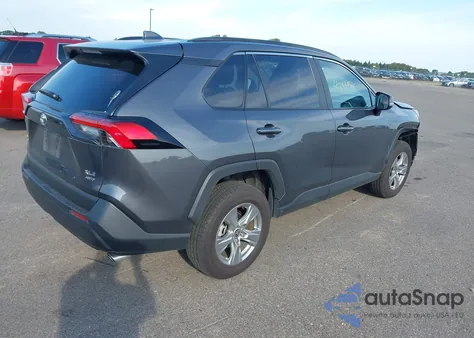 2024 Toyota Rav4 Xle z USA, uszkodzony, nr VIN 2T3P1RFV9RW470071